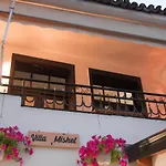 Villa Mishel